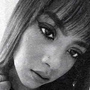 Meet your Posher, Parneet